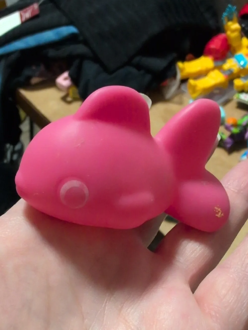 ❤️‍🔥10/$10❤️‍🔥 Pink Rubber Fish Bath Toy
